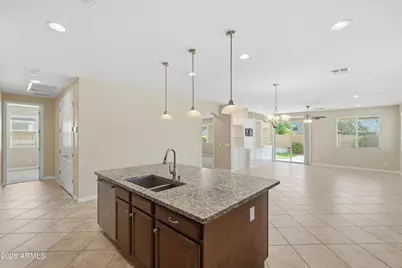 7651 W Molly Drive, Peoria, AZ 85383 - Photo 12