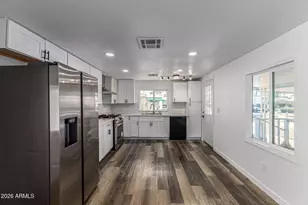 2050 W Dunlap Ave, Phoenix, AZ 85021 - Photo 14