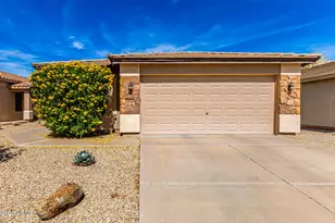 43714 W Rio Grande Dr, Maricopa, AZ 85138 - Photo 2