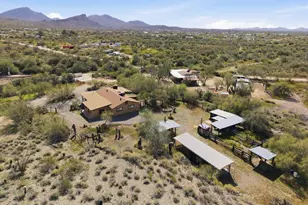 44040 N 7th Ave, New River, AZ 85087 - Photo 6