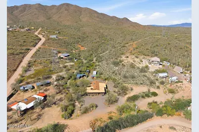 44040 N 7th Avenue, New River, AZ 85087 - Photo 8