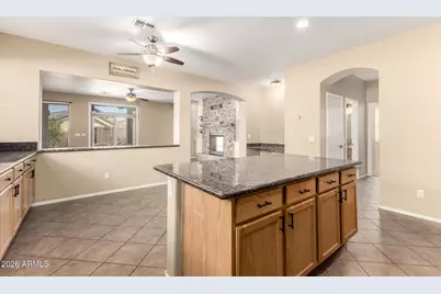 202 E Rock Wren Drive, San Tan Valley, AZ 85143 - Photo 16