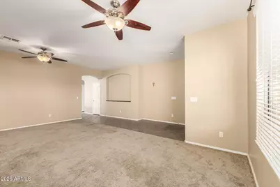 202 E Rock Wren Drive, San Tan Valley, AZ 85143 - Photo 8