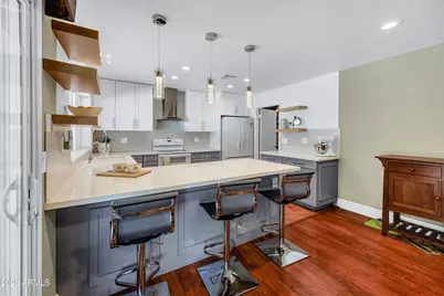 960 W Knowles Circle, Mesa, AZ 85210 - Photo 10