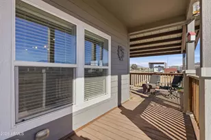 22454 W Steel Horse Rd, Congress, AZ 85332 - Photo 30