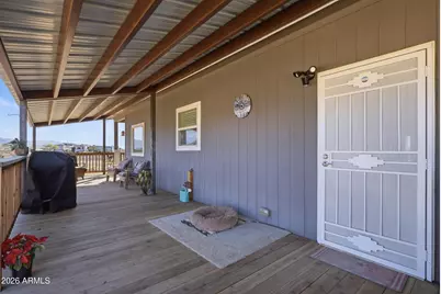 22454 W Steel Horse Road, Congress, AZ 85332 - Photo 2