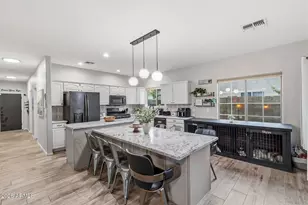 15938 W Port Royale Ln, Surprise, AZ 85379 - Photo 12