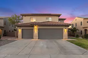 15938 W Port Royale Ln, Surprise, AZ 85379 - Photo 6