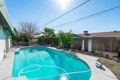 2143 W Eugie Avenue, Phoenix, AZ 85029 - Photo 20