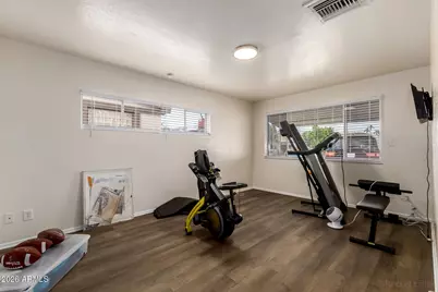 8042 N 28th Avenue, Phoenix, AZ 85051 - Photo 20