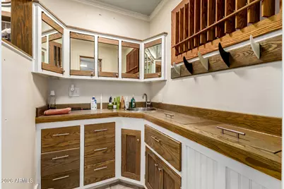 8042 N 28th Avenue, Phoenix, AZ 85051 - Photo 14