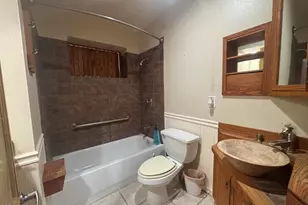 8042 N 28th Ave, Phoenix, AZ 85051 - Photo 32