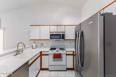 1882 E Colonial Drive, Chandler, AZ 85249 - Photo 4