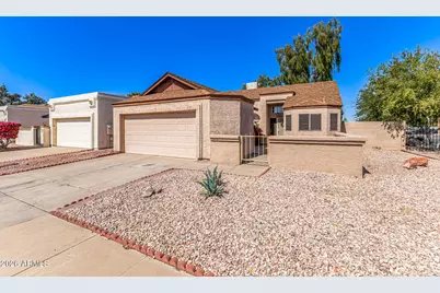6530 W North Lane, Glendale, AZ 85302 - Photo 26