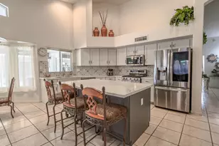 4889 W Carla Vista Ct, Chandler, AZ 85226 - Photo 4