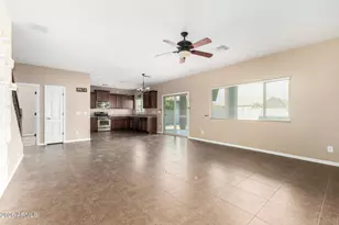 1016 W Basswood Ave, San Tan Valley, AZ 85140 - Photo 4