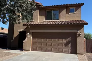 1016 W Basswood Ave, San Tan Valley, AZ 85140 - Photo 1