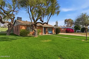 840 E Ocotillo Rd, Phoenix, AZ 85014 - Photo 2