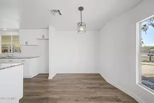 7645 E Gale Ave, Mesa, AZ 85209 - Photo 8