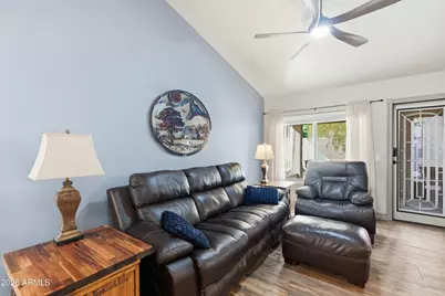 546 S 26th Street, Mesa, AZ 85204 - Photo 2