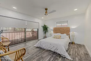 160 E Coronado Rd, Phoenix, AZ 85004 - Photo 18