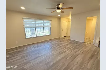 6742 N 43rd Avenue, Glendale, AZ 85301 - Photo 6