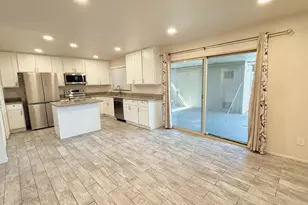 6742 N 43rd Ave, Glendale, AZ 85301 - Photo 10