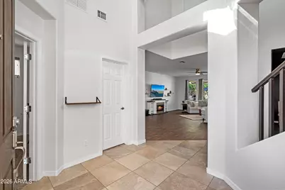 16018 W Shangri La Road, Surprise, AZ 85379 - Photo 14