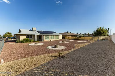 11430 N Blue Ridge Drive, Sun City, AZ 85351 - Photo 20