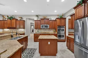 26860 N 89th Dr, Peoria, AZ 85383 - Photo 18