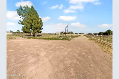 7921 N 175th Avenue, Waddell, AZ 85355 - Photo 10