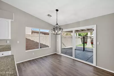 1304 W Bluefield Avenue, Phoenix, AZ 85023 - Photo 10