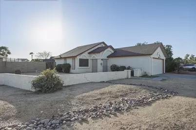 7408 N 68th Drive, Glendale, AZ 85303 - Photo 2