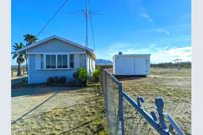 67292 Palm Drive, Salome, AZ 85348 - Photo 1