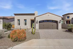 156 E Leverenz Ave, Queen Creek, AZ 85140 - Photo 1