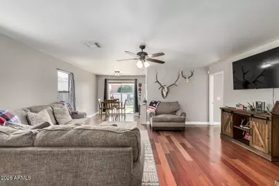 8043 W Eva Street, Peoria, AZ 85345 - Photo 4