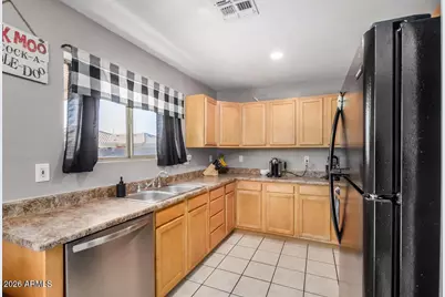 8043 W Eva Street, Peoria, AZ 85345 - Photo 6