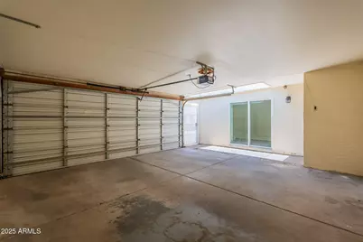 3401 N 37th Street #Unit 13, Phoenix, AZ 85018 - Photo 28