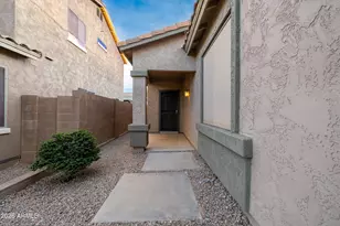 45387 W Alamendras St, Maricopa, AZ 85139 - Photo 2