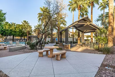 5607 S 21st Place, Phoenix, AZ 85040 - Photo 20