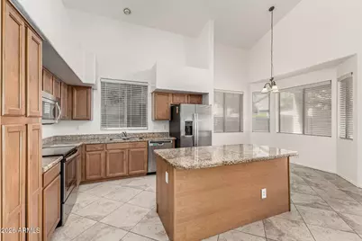 8760 W Augusta Avenue, Glendale, AZ 85305 - Photo 14