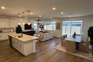 2442 W Rowel Rd, Phoenix, AZ 85085 - Photo 16