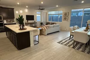 2460 W Rowel Rd, Phoenix, AZ 85085 - Photo 16