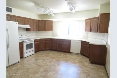 1920 Sunburst Place, Sierra Vista, AZ 85635 - Photo 10