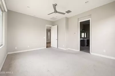 3276 E Los Gatos Drive, Phoenix, AZ 85050 - Photo 16