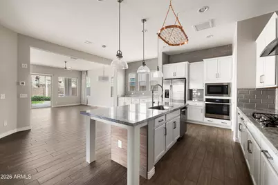 3276 E Los Gatos Drive, Phoenix, AZ 85050 - Photo 6