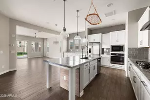 3276 E Los Gatos Dr, Phoenix, AZ 85050 - Photo 6