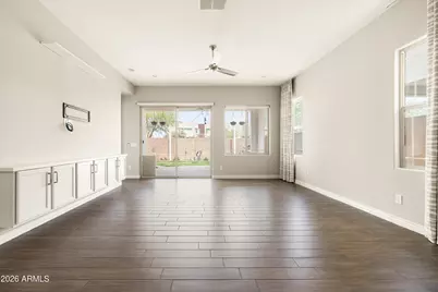 3276 E Los Gatos Drive, Phoenix, AZ 85050 - Photo 10