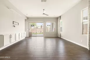 3276 E Los Gatos Dr, Phoenix, AZ 85050 - Photo 10