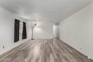 16029 N 70th Ave, Peoria, AZ 85382 - Photo 8